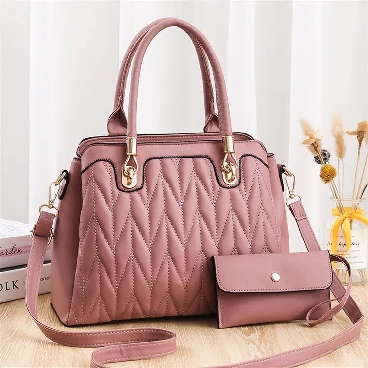 Minimalist Shoulder Bag – Perfect for Work or Weekend